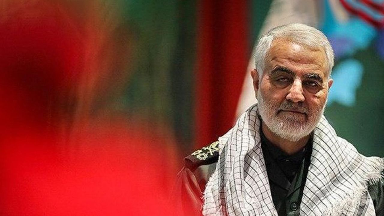 تندیس و اِلمان شهید سلیمانی طراحی و در 22 بهمن رونمایی شود
