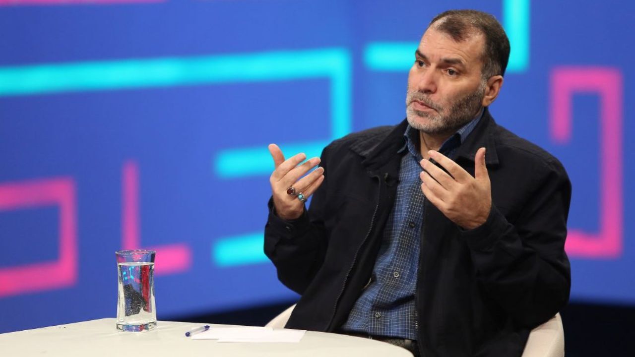 تیتری که لس‌آنجلس تایمز زمان اکران «اخراجی‌های 2» زد