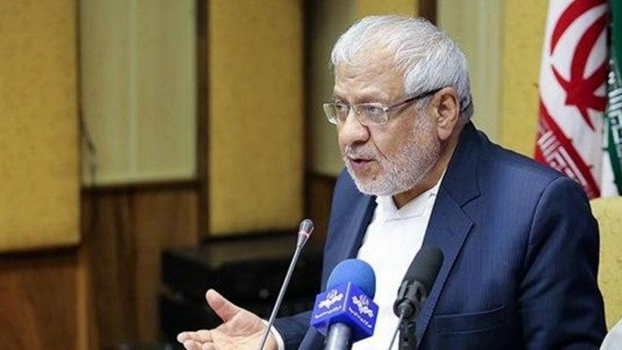 از استقلال و عزت ایران عصبانی هستند/ فتنه دشمنان علیه سپاه به جایی نمی‌رسد/ حق دخالت در ایران را ندارند