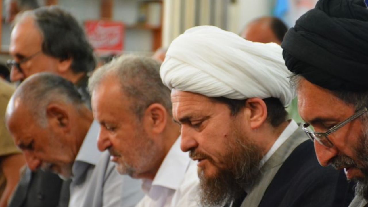 عباس تبریزیان کیست؟/ از ادعای رشد انگشت قطع شده با عسل تا درمان اوتیسم با بخور حضرت مریم! + فیلم + جزییات