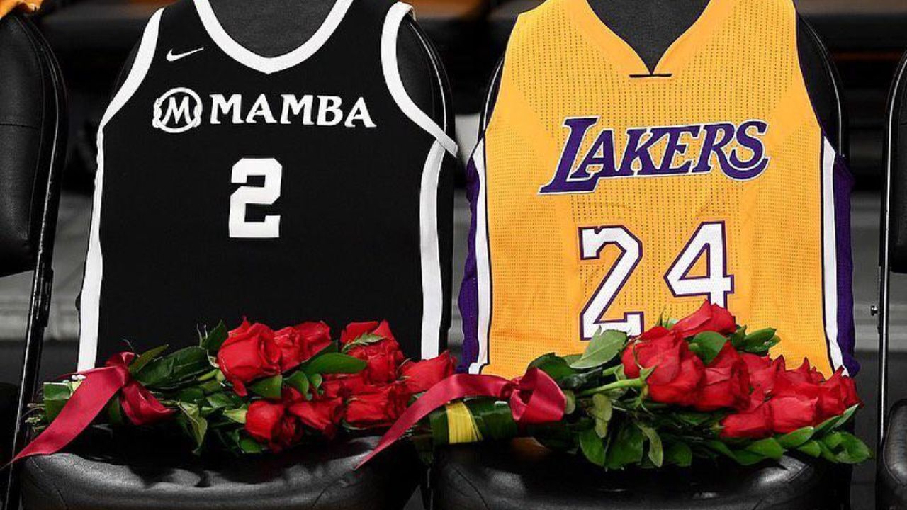 پادشاه در بازی آل استار NBA شماره 2 را بر تن می‌کند