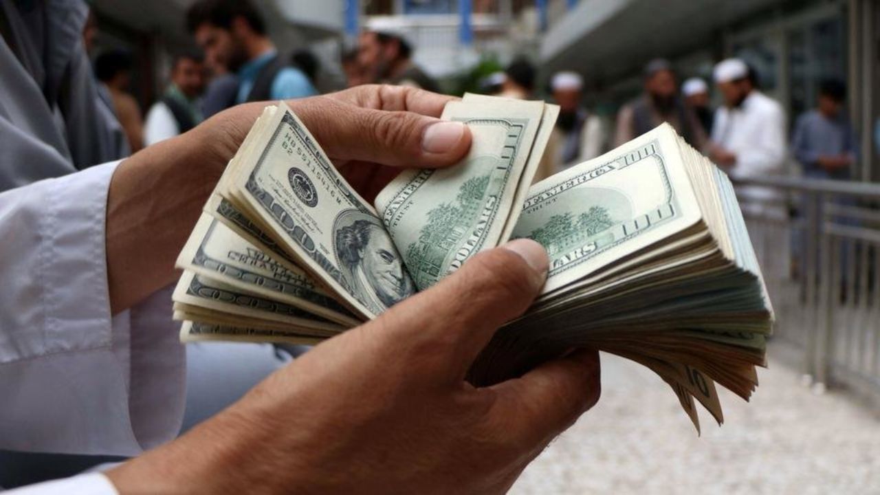 هشدار کانون صرافان در مورد معاملات مدت‌دار ارز