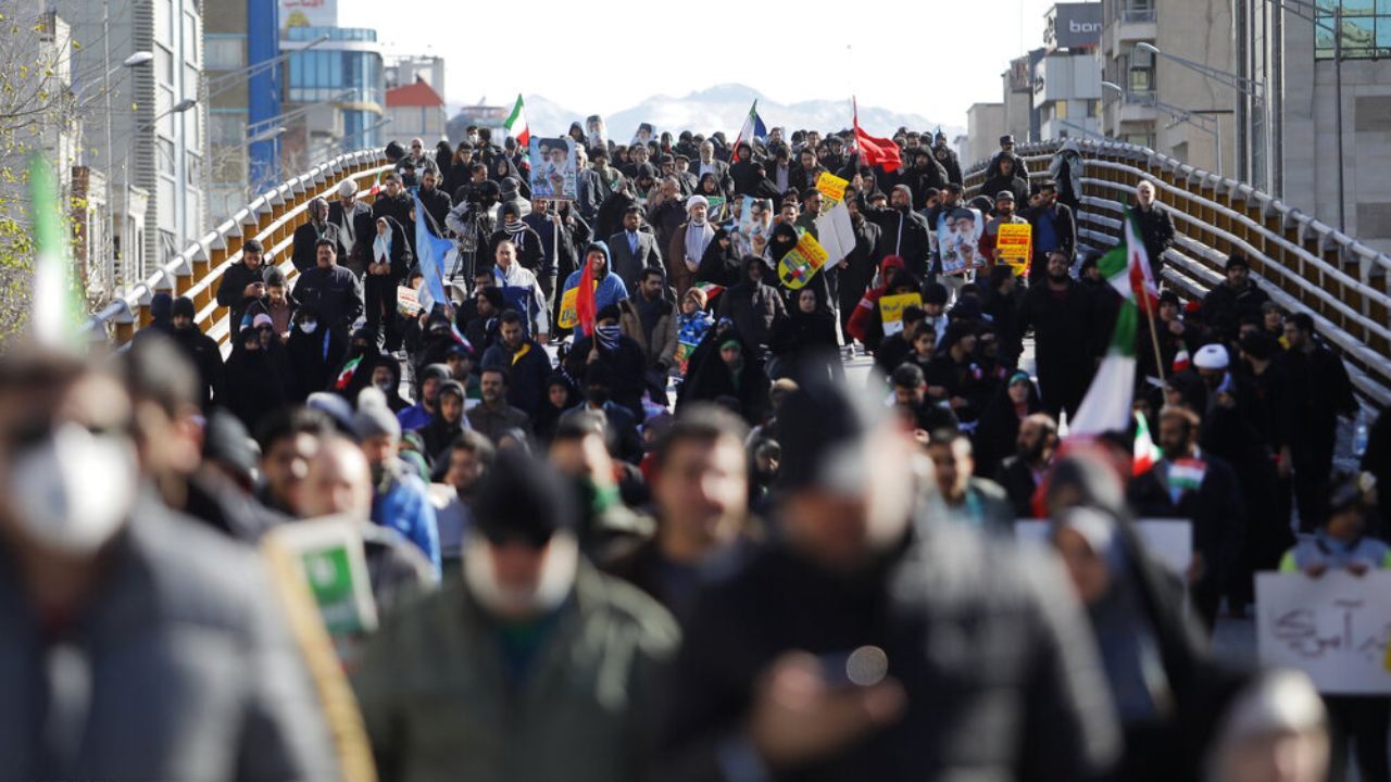 حضور فرزندان رهبر انقلاب در راهپیمایی 22 بهمن + عکس
