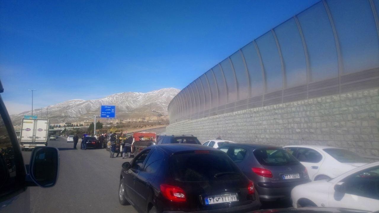 استقبال مردم تهران برای ورود به آزادراه تهران ـ شمال