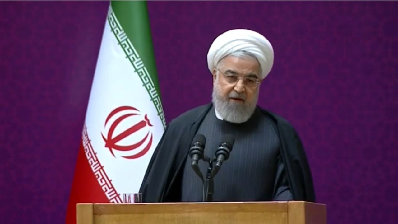 دست رئیس‌جمهور را در انتخاب وزیر زن باز بگذارید/ دیدگاه ما باید نسبت به مقام زن تصحیح شود/ به زبان می‌گوییم جنس دوم نداریم اما باید در مقام عمل و قانون‌گذاری و اجرا این حقیقت را ببینیم/ زنان اگر بخواهند می‌توانند سرنوشت انتخابات را تغییر دهند و کاندیدای خ
