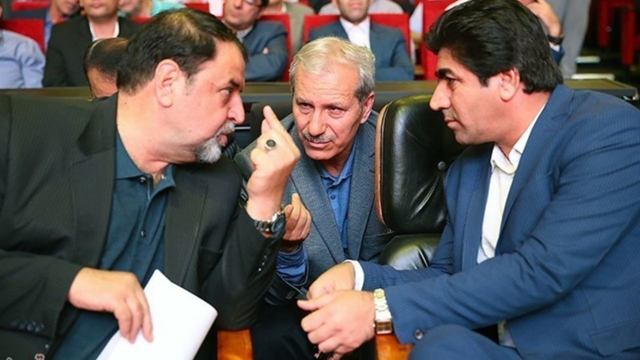 حضور نامزد ریاست فدراسیون فوتبال در ستاد انتخاباتی یک نماینده مجلس+ عکس