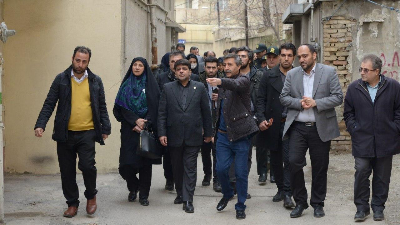 بازآفرینی بافت‌های فرسوده منطبق با ویژگی هر محله برنامه‌ریزی واجرا شود