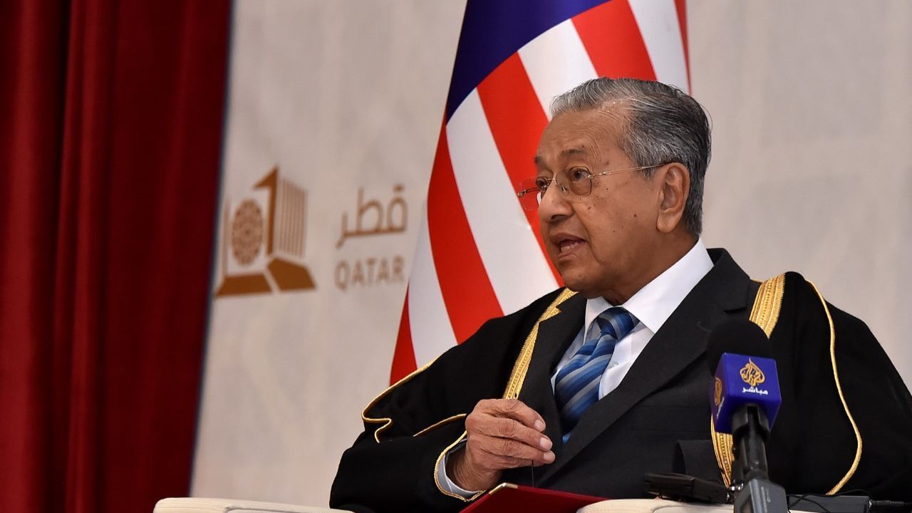«ماهاتیر محمد» استعفا کرد