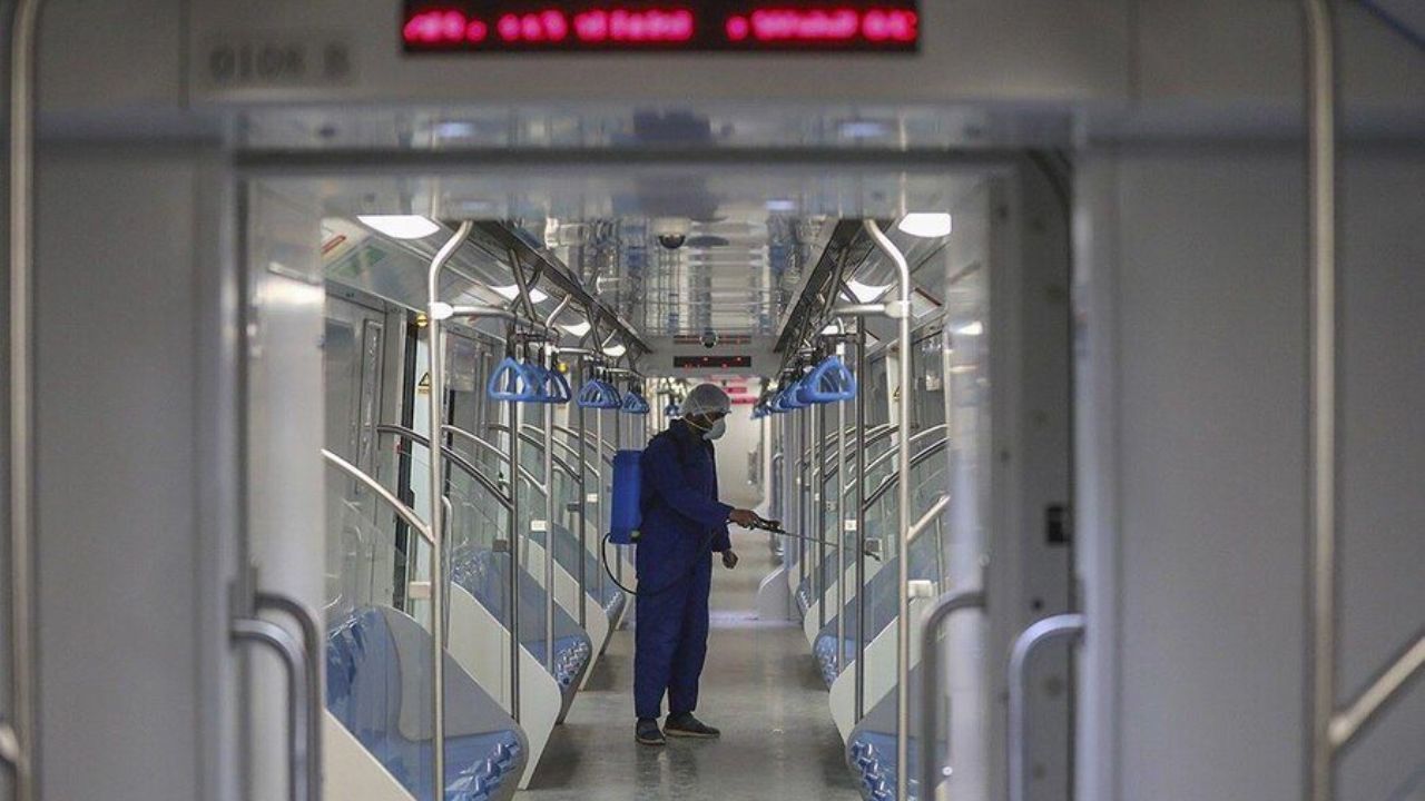 اقدامات احتیاطی برای مقابله با تکثیر کرونا در ایستگاه‌های ریلی