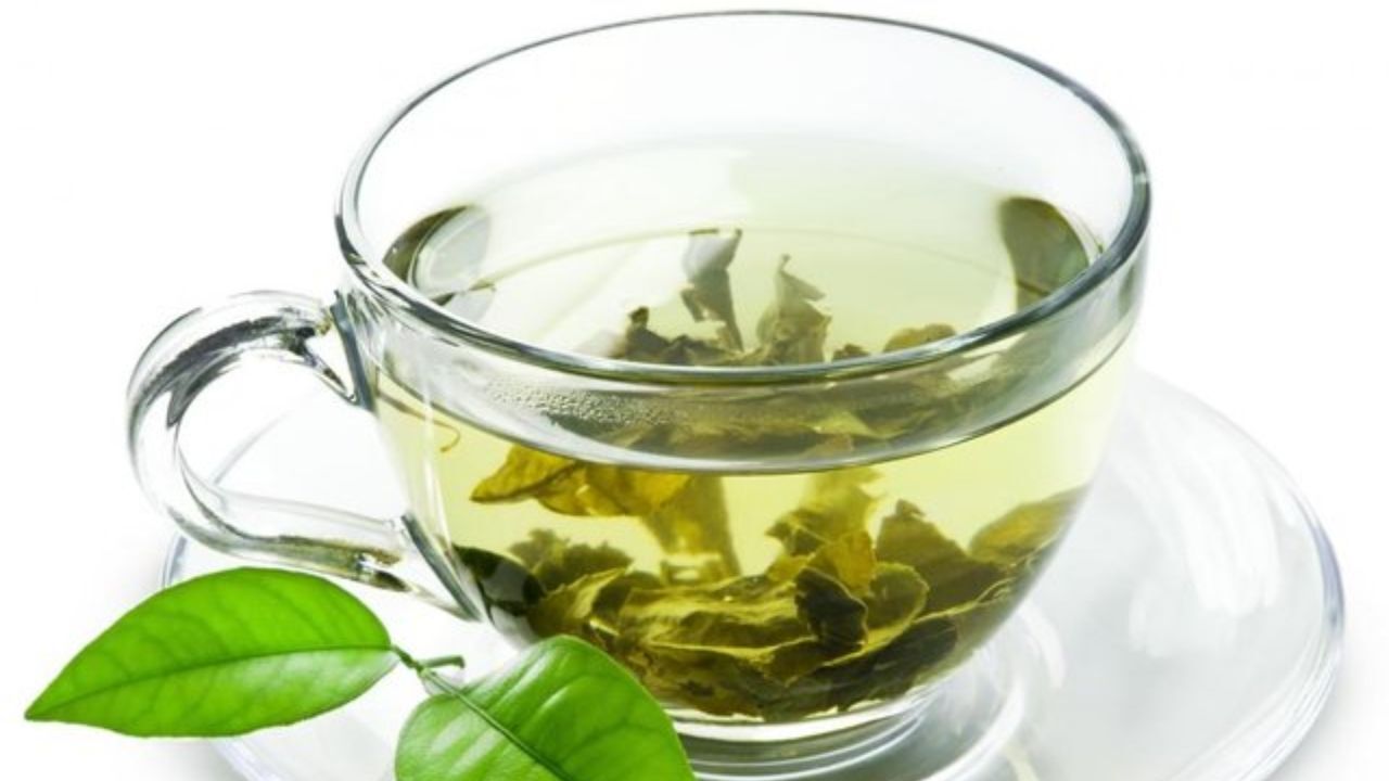 چه دمنوش‌هایی برای تقویت سیستم ایمنی بدن در مقابله با کرونا مفید هستند؟