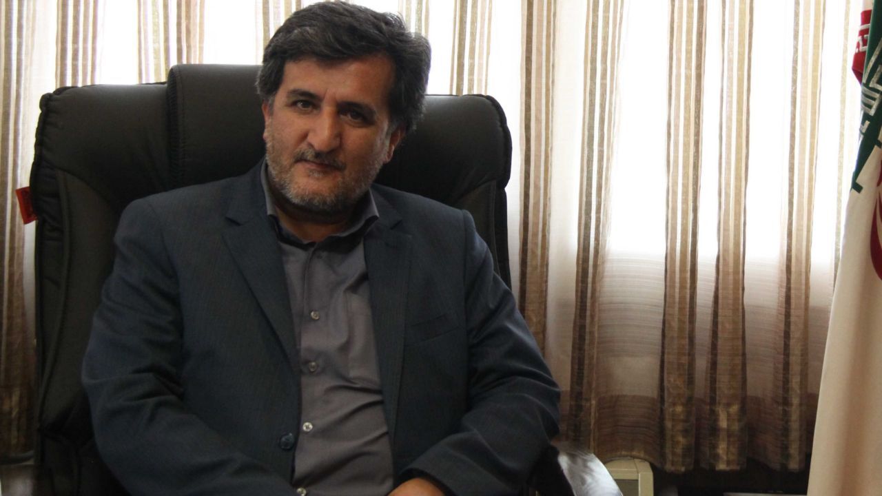 احتکار را انکار نمی‌کنیم اما اوضاع تحت کنترل است/ دوران احتکارگران به سر آمده است/ هیچ کمبودی در بازار نیست/ آنها که گران‌فروشی می‌کنند فقط نام «صنف» را یدک می‌کشند