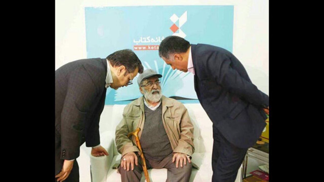 پیام تسلیت مدیرعامل خانه کتاب برای درگذشت سیدهادی خسروشاهی