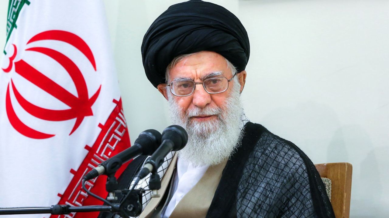 رهبر انقلاب با ادامه سرپرستی وزارت جهاد کشاورزی موافقت کردند