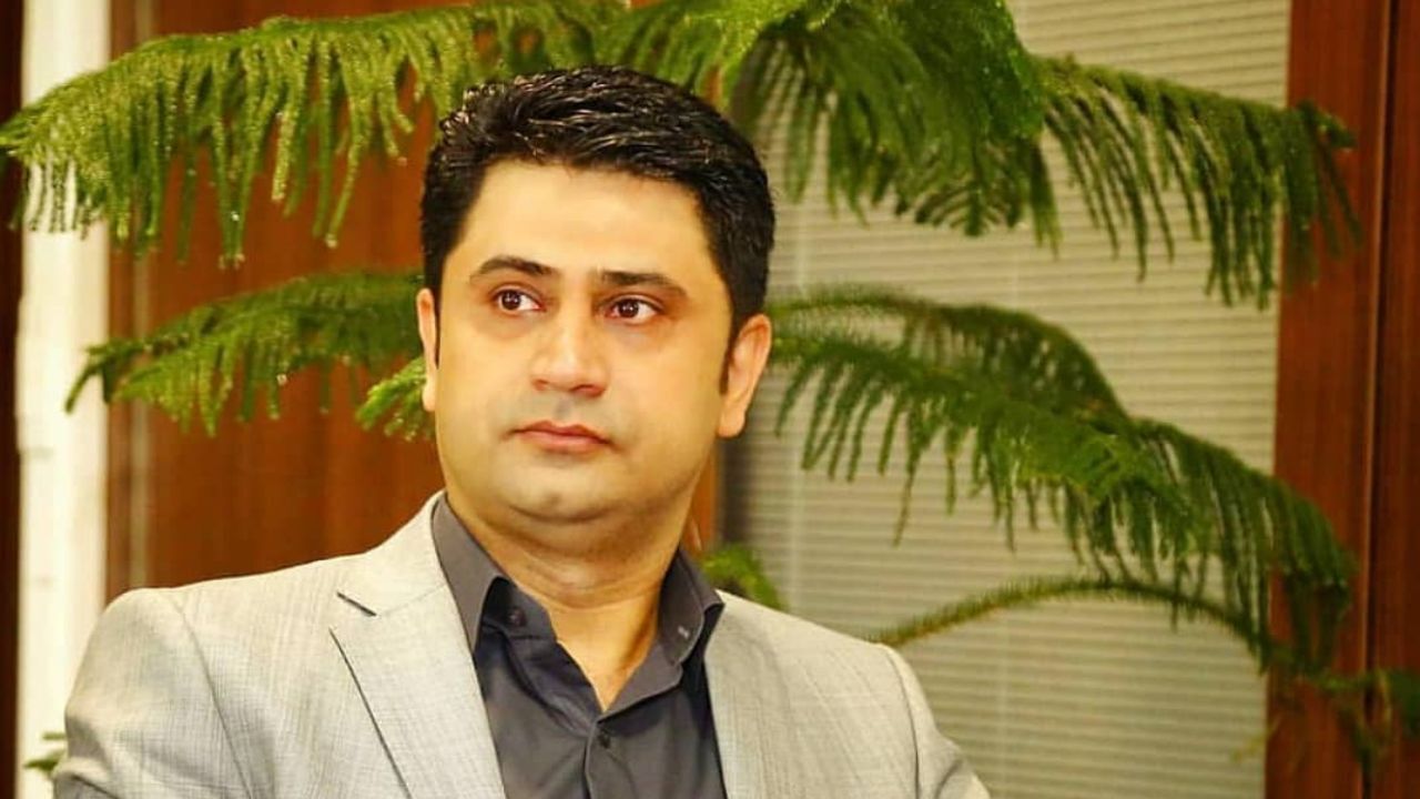 بحران سرمایه اجتماعی تهدیدی مهلک‌تر از کروناست/ کرونا نخستین ویروس تهدیدکننده جامعه نیست و بی‌تردید آخرین‌ آنها نیز نخواهد بود/ دانمارک قیمت مواد ضدعفونی‌کننده را کاهش داد تا بازار عطش خرید و کمبود پیدا نکند/ مشکل جامعه امروز ما این است که فراموش کرده‌ایم