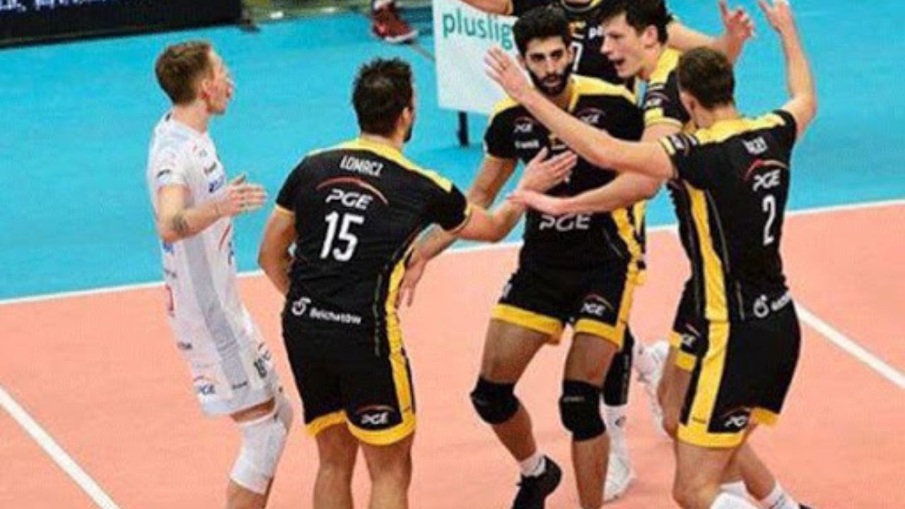 یاران عبادی‌پور به رده سوم لیگ والیبال لهستان بازگشتند