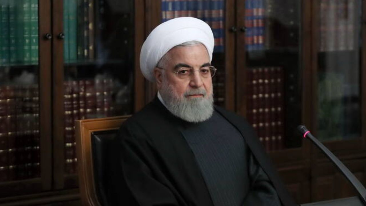 مردم از مسافرت‌های غیرضروری پرهیز کنند/ باید برای رفع مشکلات کادر درمانی تلاش شود/ اصل باید بر شفافیت و اعلام به موقع اطلاعات و گزارش‌ها گذاشته شود/ شهرداران مکلف به اجرای دقیق قواعد بهداشتی برای امحاء پسماندهای بهداشتی شدند/ وزارت صمت مکلف است برای رفع م