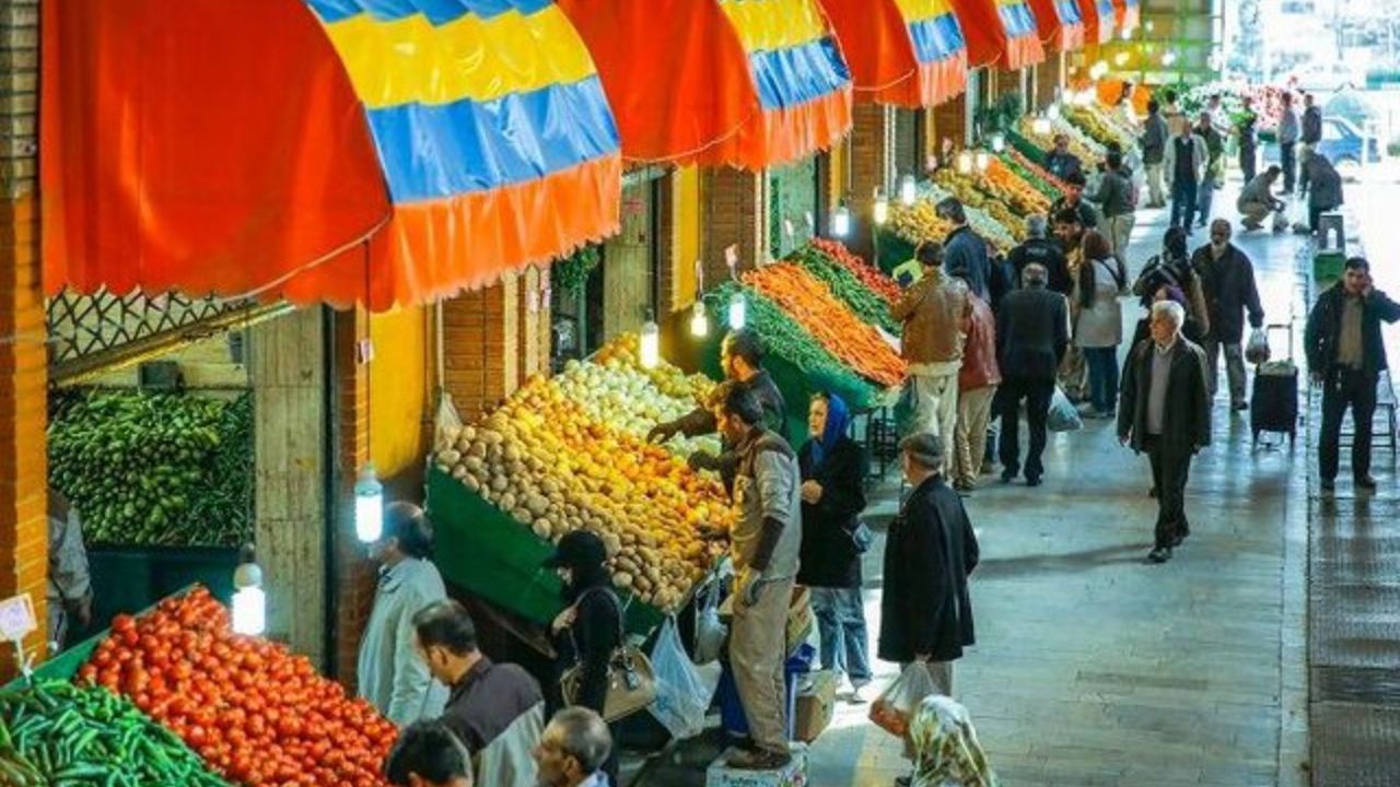 افزایش ساعت کار میادین میوه و تره‌بار در دهه آخر اسفند