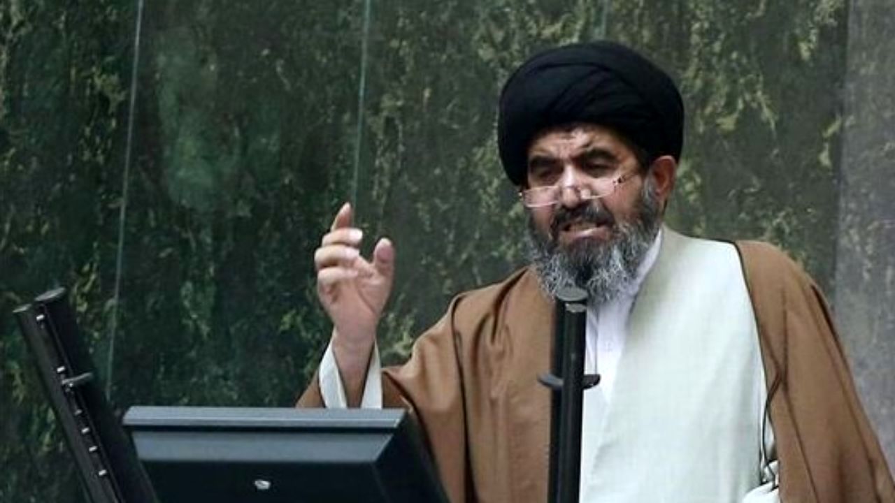 باید با کسانی که بازار سیاه راه انداخته‌اند برخورد قاطع شود/ گروگان‌گیران جان و سلامت مردم محاکمه شوند/ اقلام بهداشتی، آذوقه نیست که بشود یک هفته فقدان آن را تحمل کرد/ ویروس کرونا با کسی شوخی ندارد/ قوه قضاییه با محتکران مسامحه نکند