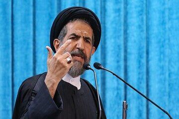 ابوترابی‌فرد: امروز جنگ اراده‌ها است؛ دشمن اهل صبر است شما هم باید صابر باشید
