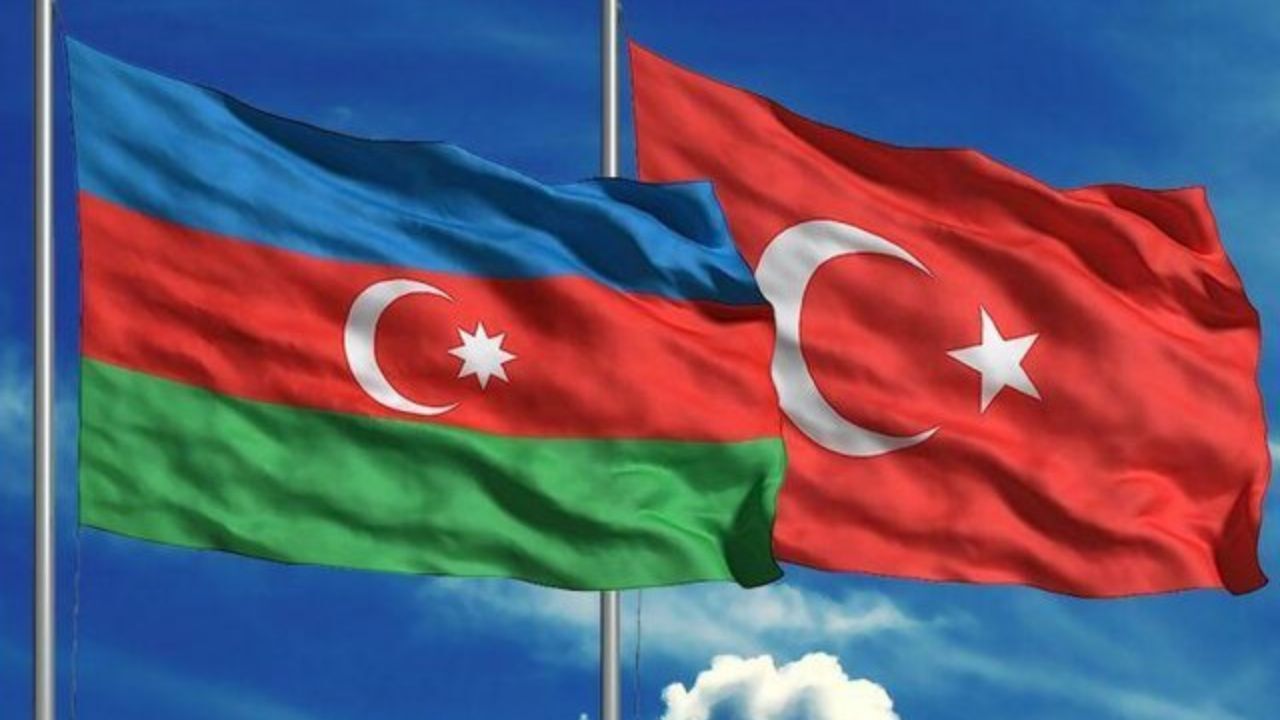 ترکیه و آذربایجان حمل‌ونقل‌های زمینی و هوایی را به حالت تعلیق درآوردند