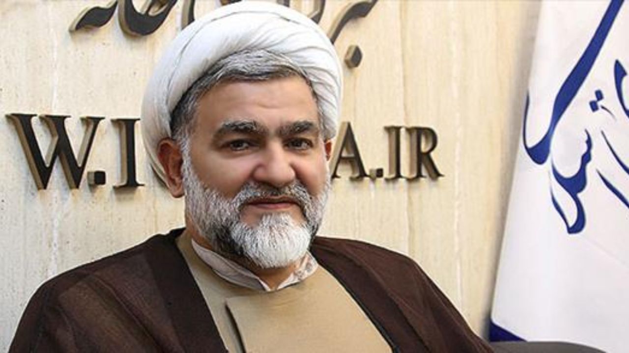 دولت برای تحقق شعار سال جلوی سودهای مرکب و مضاعف بانک‌ها را بگیرد
