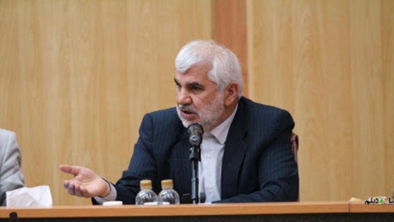 تغییر آیین‌نامه داخلی مجلس امکان‌پذیر است/ قوانین کشور برای شرایط عادی نوشته شده‌اند