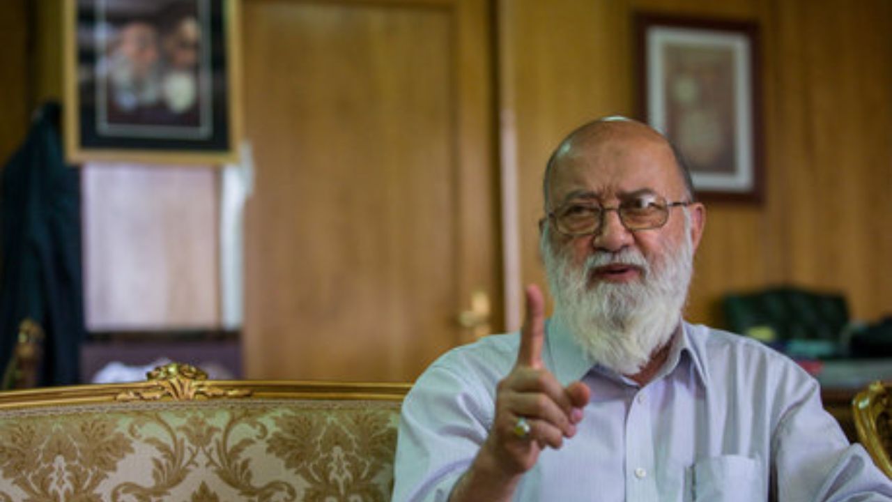 آمریکایی‌ها از قبل هم بدون پیش شرط آماده مذاکره بودند/ مذاکره یعنی تسلیم/ کسانی که می‌گویند اصولگرایان سرکار بیایند با آمریکا مذاکره می‌کنند مگر از غیب خبر دارند؟
