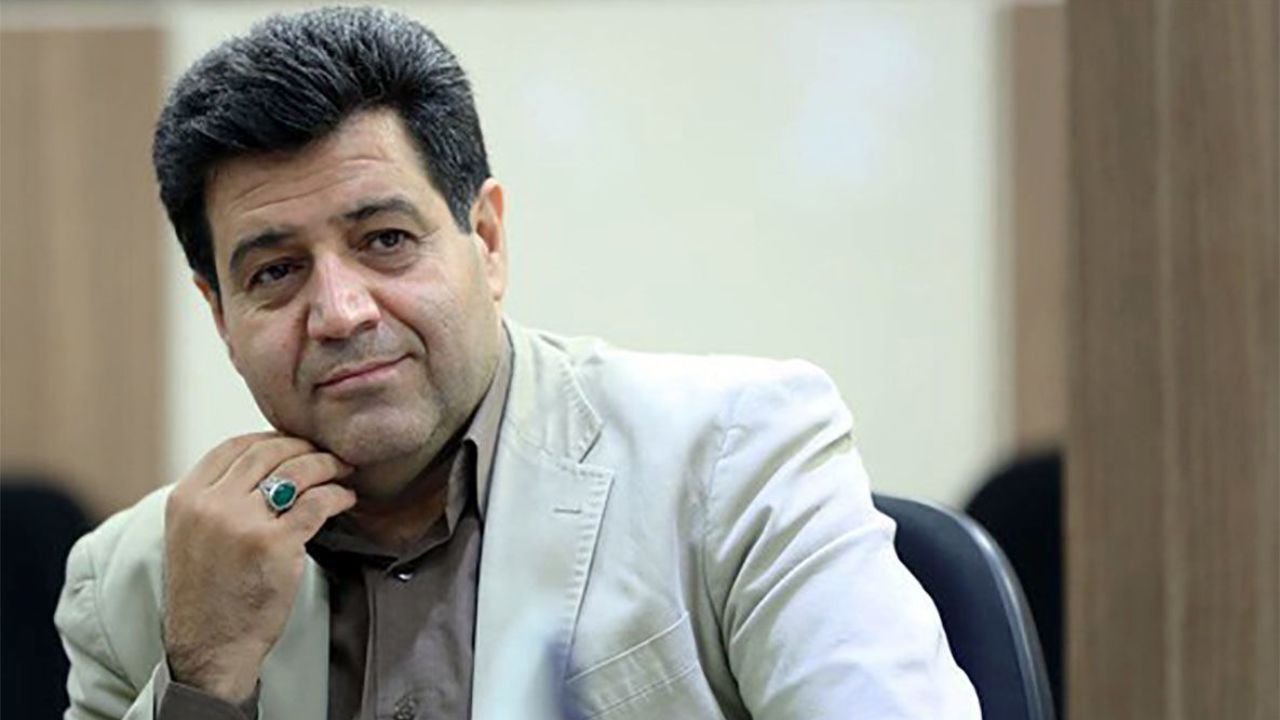 برای تحریک تقاضا در بازار باید بسته های کمکی به اقشار آسیب‌پذیر اعطا کرد/ کاهش سطح درآمد کارگران، سمت تقاضا را متاثر کرد/ لازمه گذار از رکود اقتصادی، تحریک تقاضای داخلی و خارجی است
