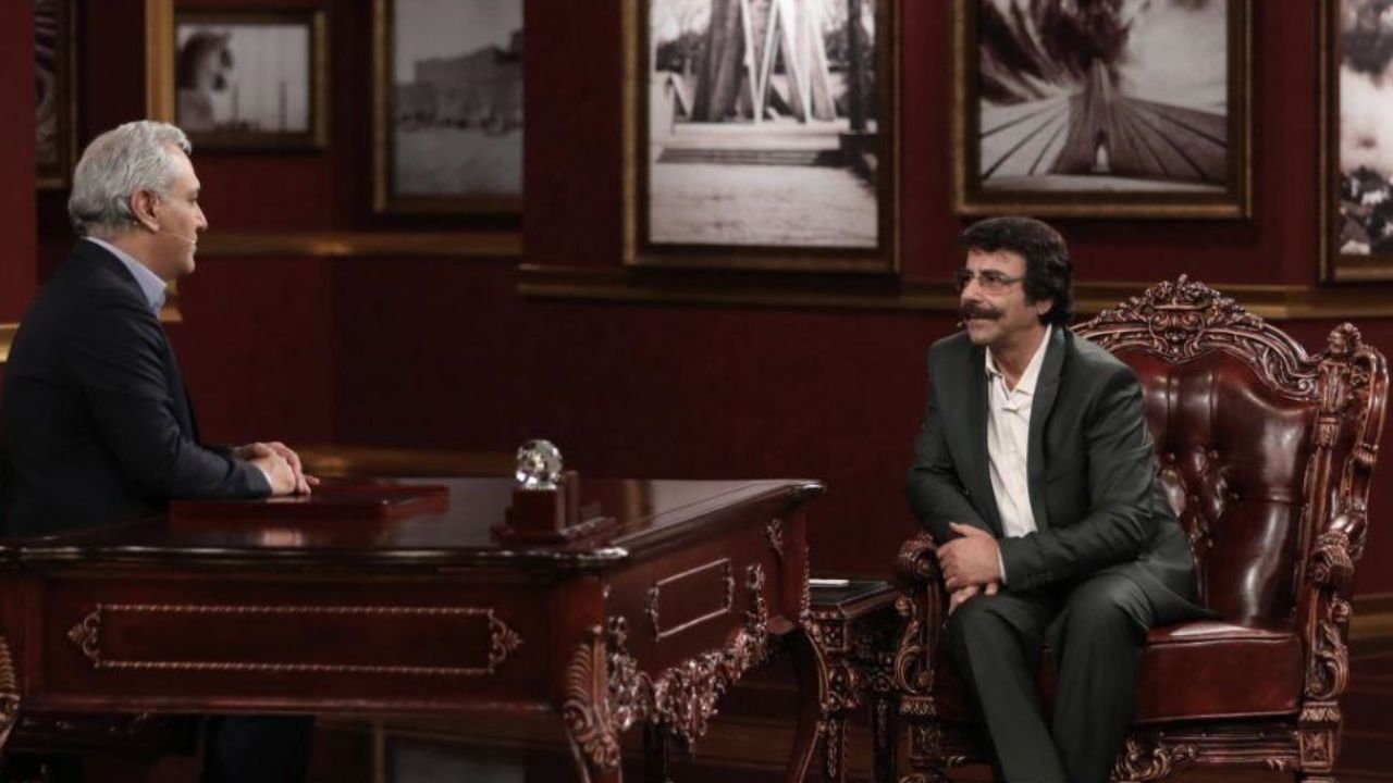 اشک و گلایه علیرضا افتخاری در «دورهمی»/ بغلی که حاشیه‌ساز شد + ویدئو