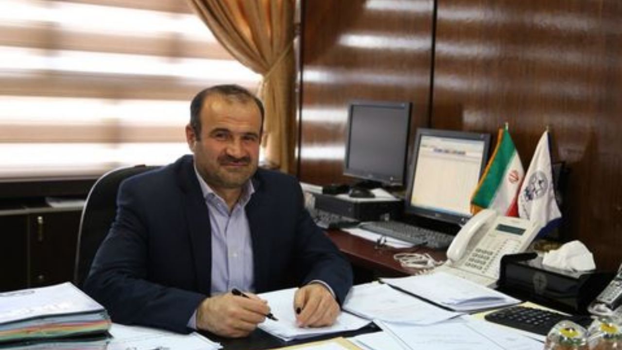 از خرید و فروش مستقیم در بورس پرهیز کنید/ هلدینگ‌های بزرگ از این فرصت استفاده کنند