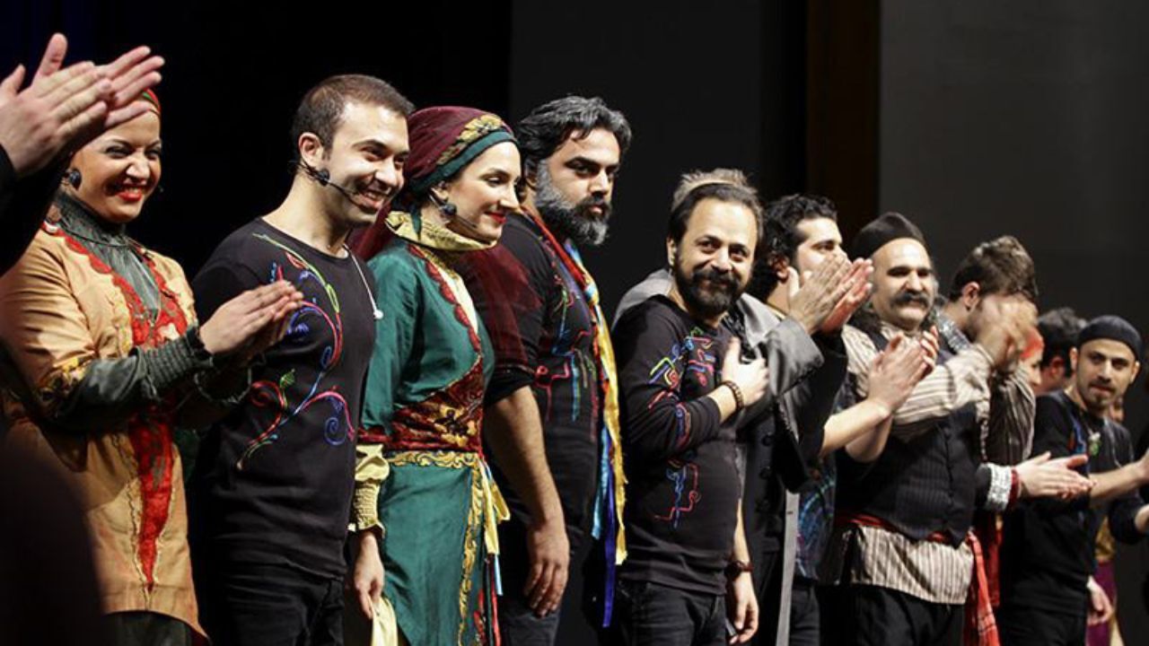 گروه «رستاک» در تالار وحدت کنسرت آنلاین برگزار می‌کند