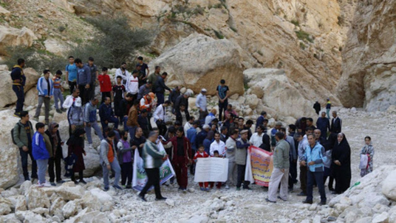 دلیران «تنگه شیرینه»؛ 311 روز مقاومت برای حفاظت از «بیرمی» در برابر کوه‌‌خواران!