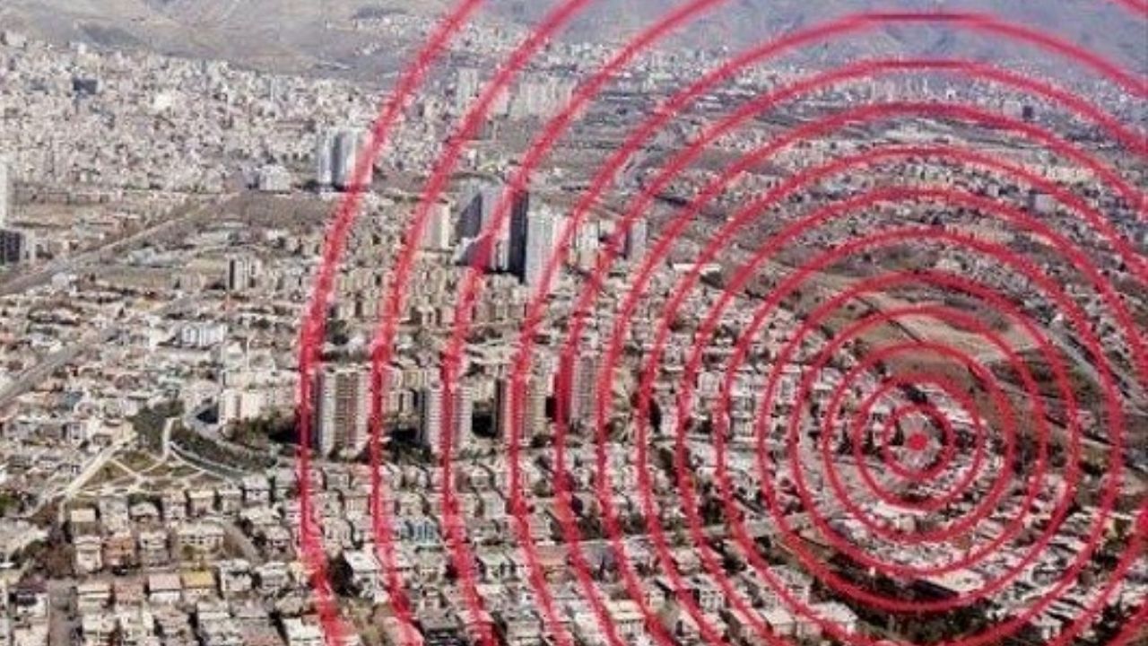 تاکنون گزارشی از تلفات جانی زلزله نداشته‌ایم