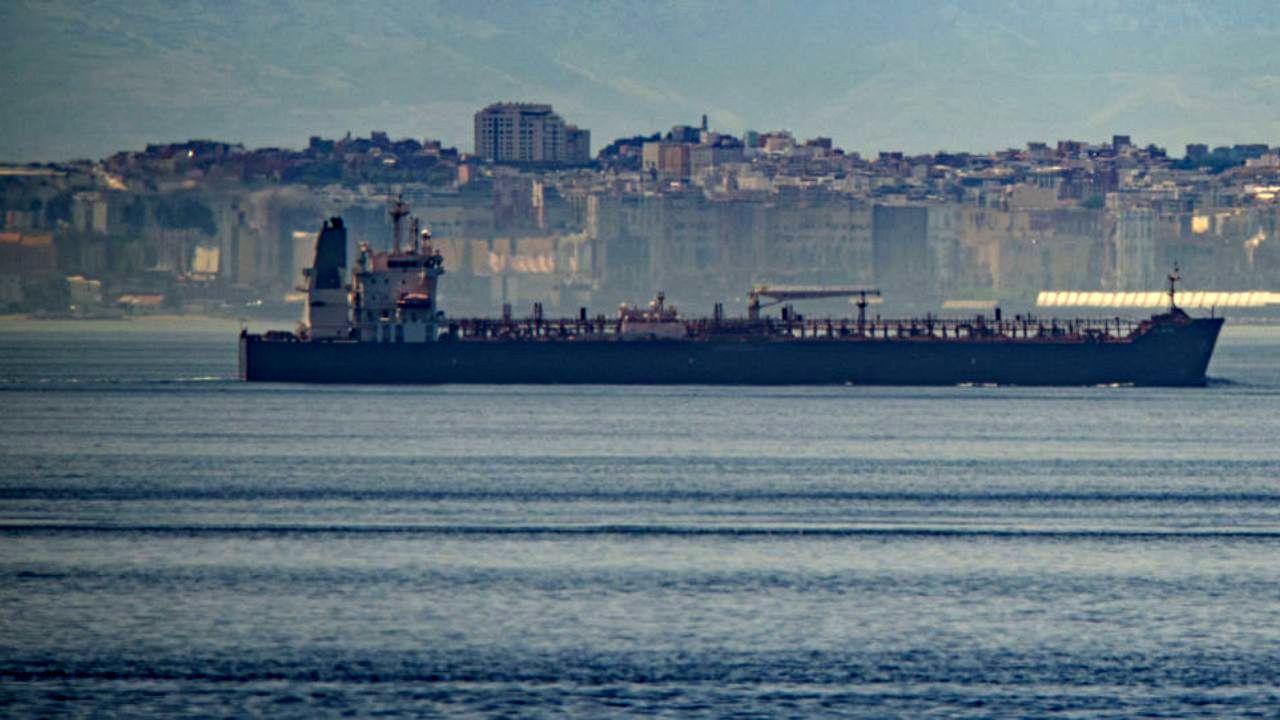 سومین نفتکش ایرانی در نزدیکی ونزوئلا+نقشه