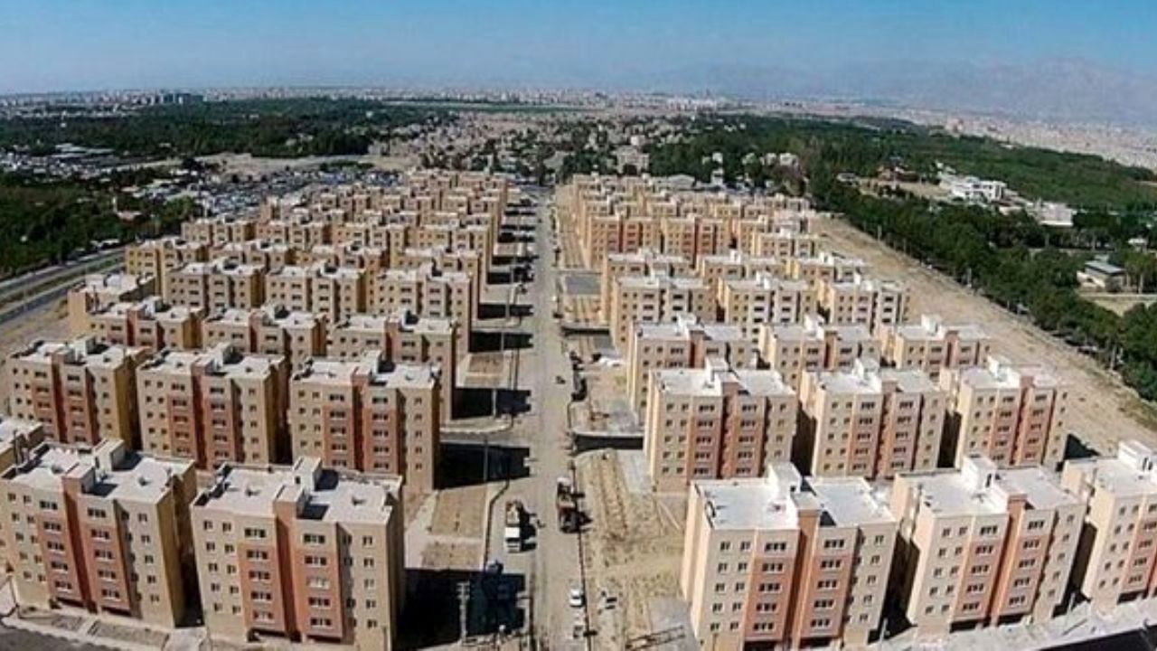 موافقان و مخالفان بورس مسکن چه می‌گویند؟