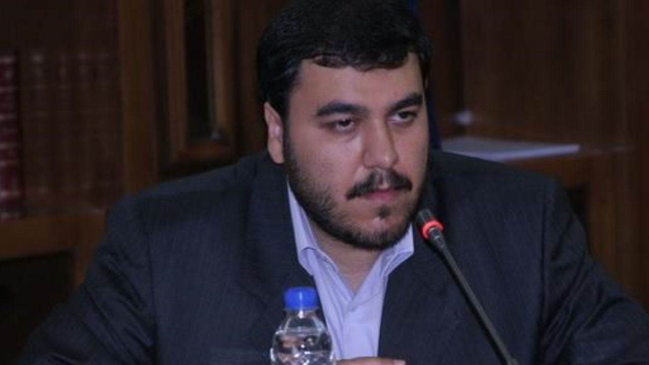 احزاب باید پاسخگوی عملکردشان باشند