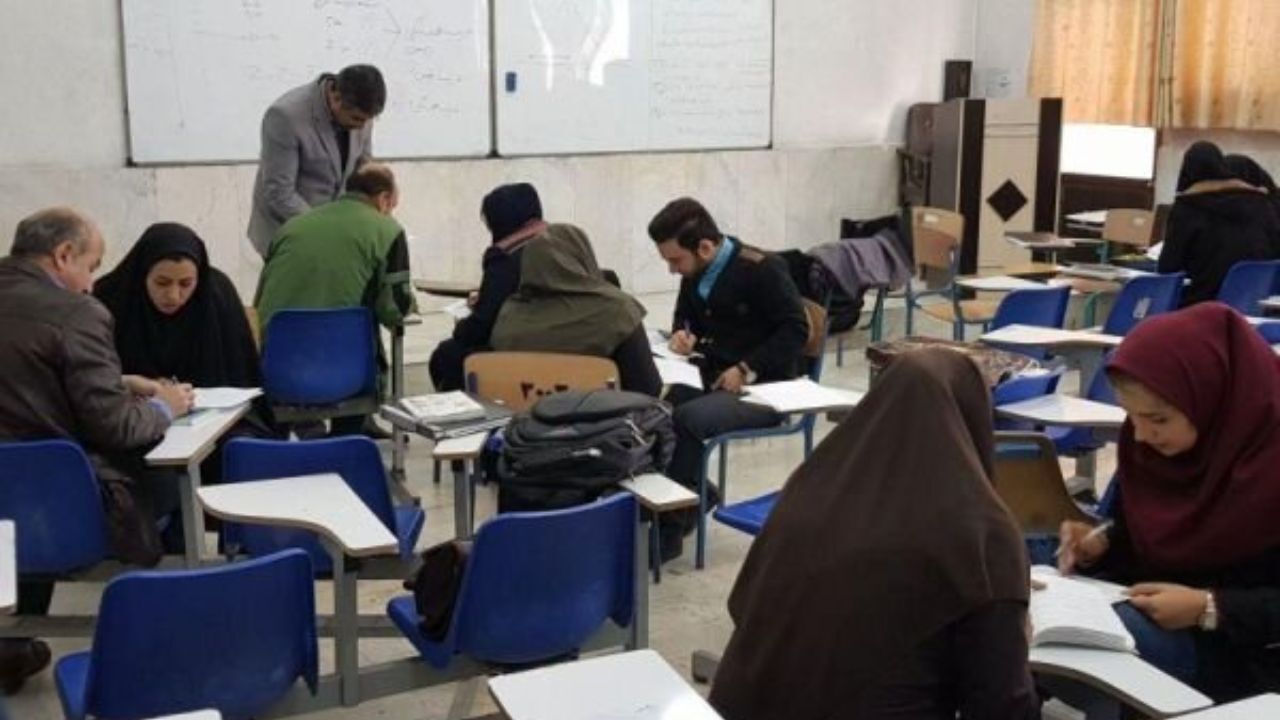 آموزش مجازی، درخواست 13 دانشگاه ایران