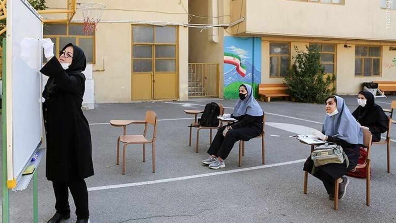 یک ساعت مشاوره در هفته به ازای هر 15 دانش‌آموز/ دریافت 2430 مجوز استخدام مشاور برای مدارس