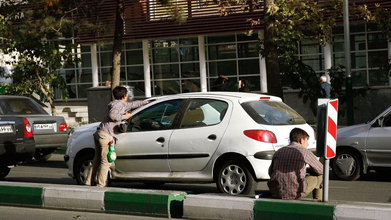 بیش از نصف کودکان کار ایرانی نیستند
