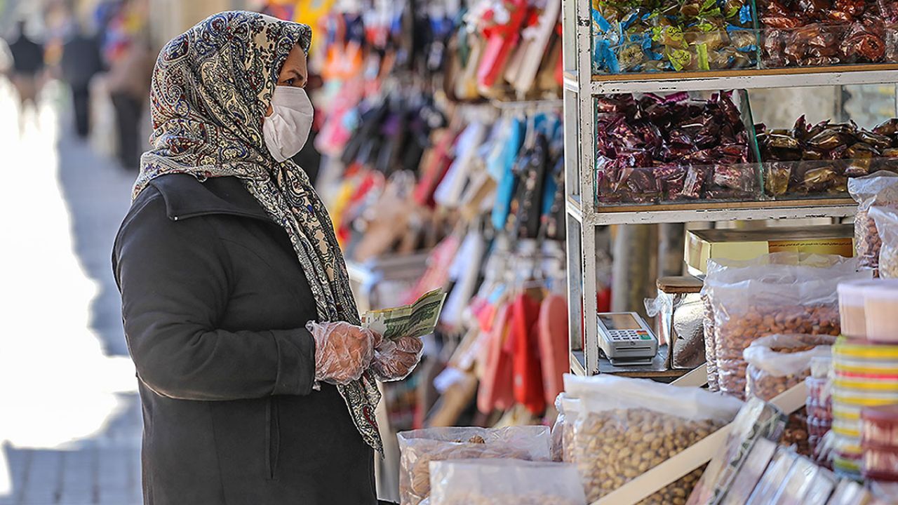 کرونا چه میزان درآمدهای مالیاتی را کاهش می‌دهد؟
