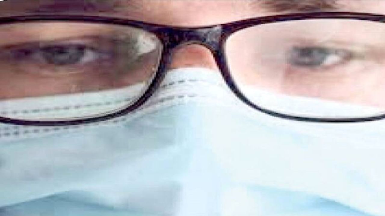 چه کار کنیم عینکمان موقع پوشیدن ماسک بخار نکند؟ + ویدئو