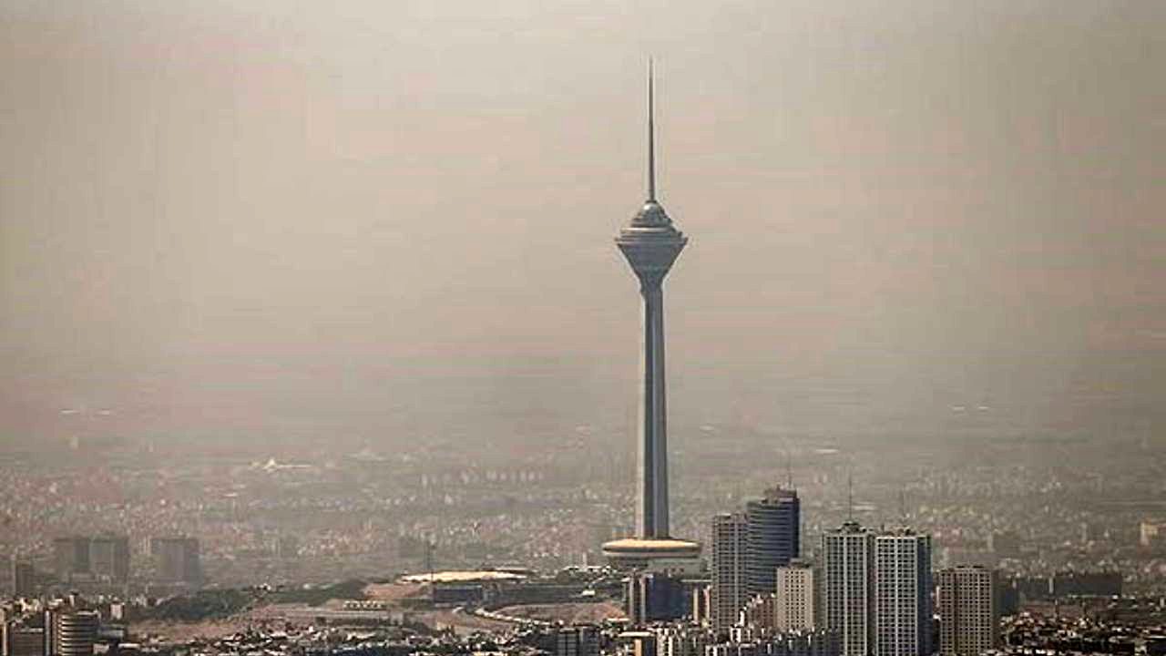 هوای پایتخت همچنان آلوده است