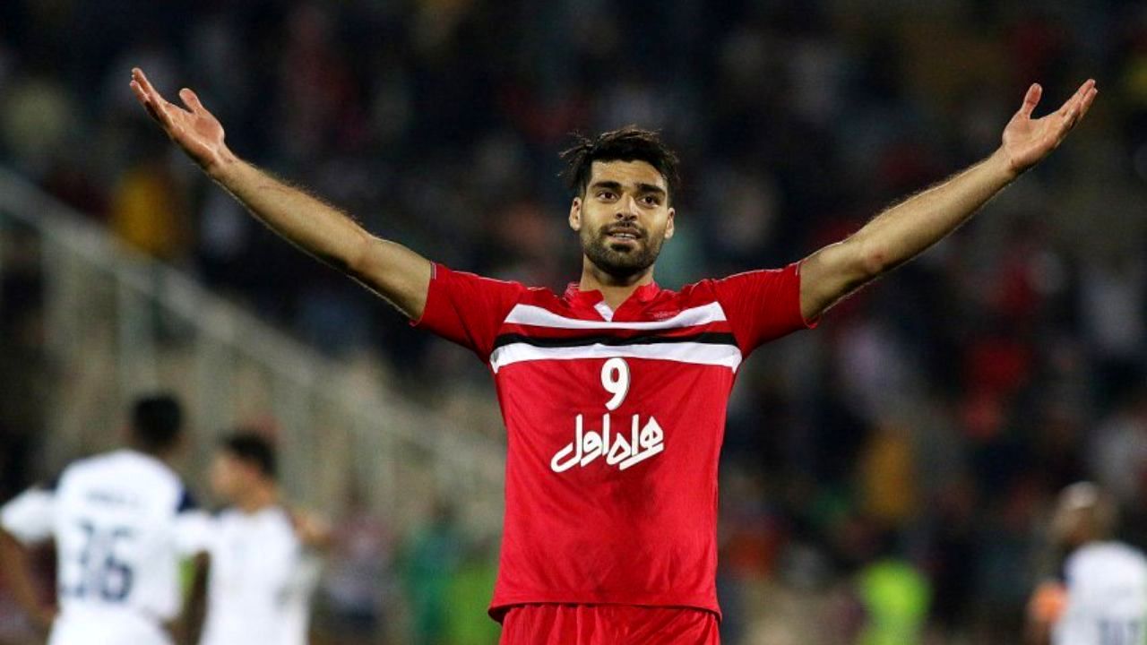 مهدی طارمی با این عکس پوکر پرسپولیس را تبریک گفت