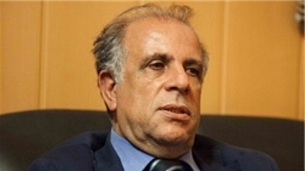 ایران مزاحمت پروازی جنگنده‌های آمریکایی را به دیوان لاهه شکایت کند