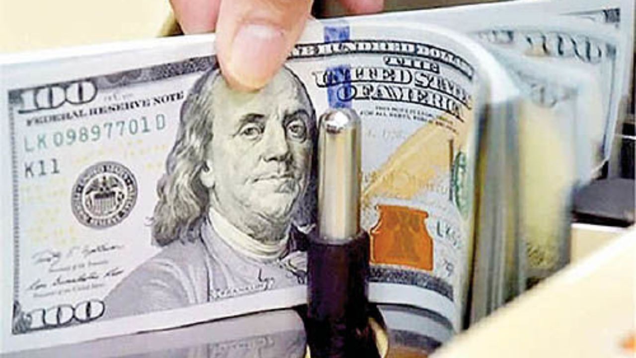 نرخ خرید و فروش دلار و یورو باز هم صعودی ماند