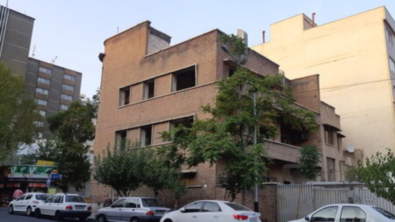 در خانه شاملو چه خبر است؟ + تصویر