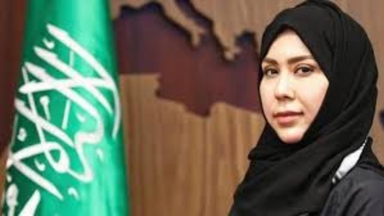 احلام ینکصار نخستین زنی که به مقام مدیرکلی در وزارت خارجه عربستان رسید