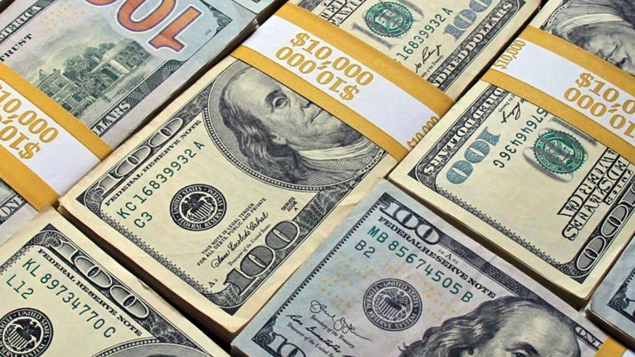 ارزش دلار در معاملات خارجی کاهش یافت