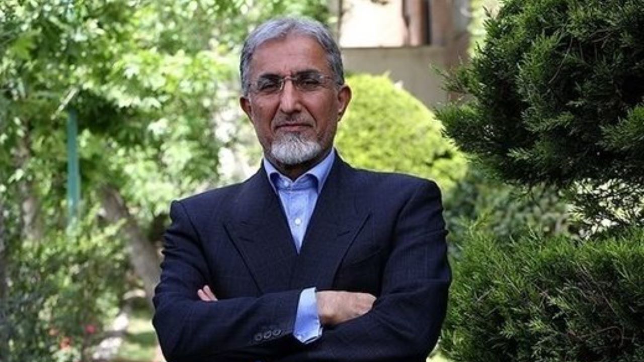 دولت‌ها اختیاری برای انتخاب سیاست‌های اقتصادی ندارند /  در نظام مدیریتی ما 2 دولت فعال هستند