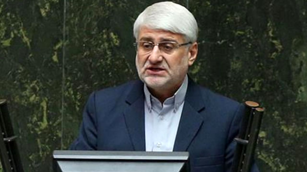 وضعیت بازار بورس در جلسه غیرعلنی بررسی می‌شود